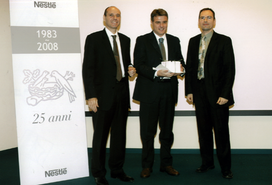 011 Nestle 25 Anni